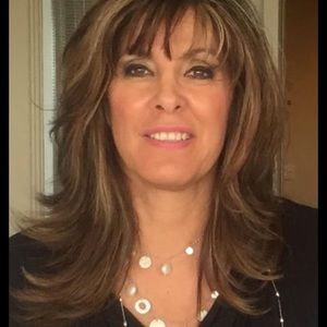 Meet your Posher, Deanne